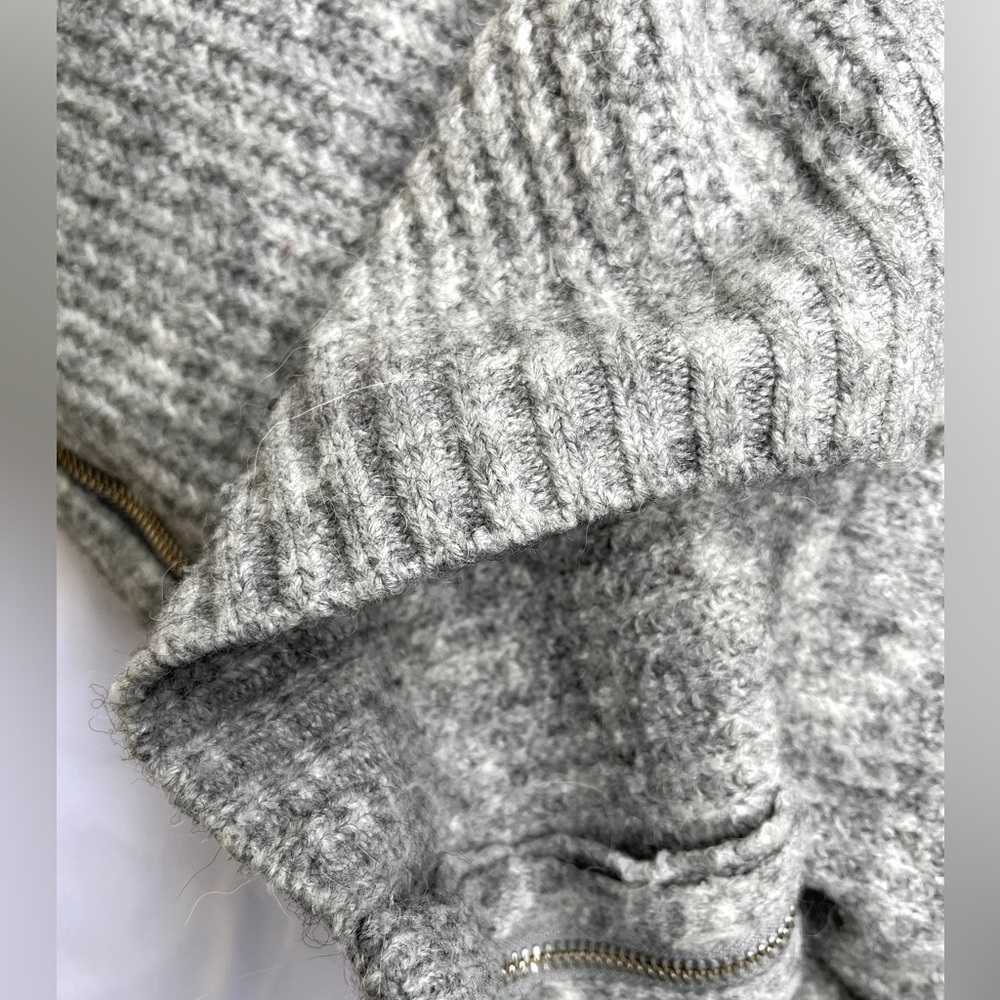 H&M | Ribbed Knit Zip Sweater - Picture 12 of 16